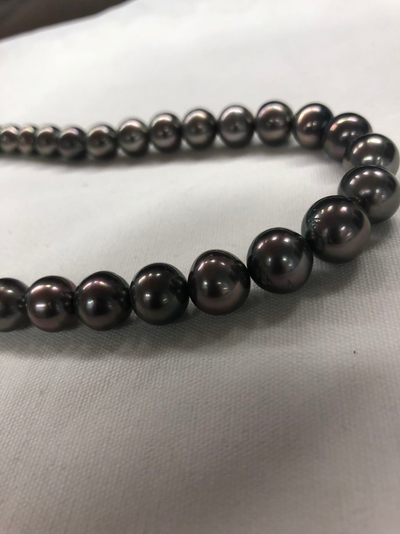 PF202 ITPAGP50Q9Y4 タサキ黒蝶真珠8.9~11.7mmネックレス K14WG 57.0g 39cm